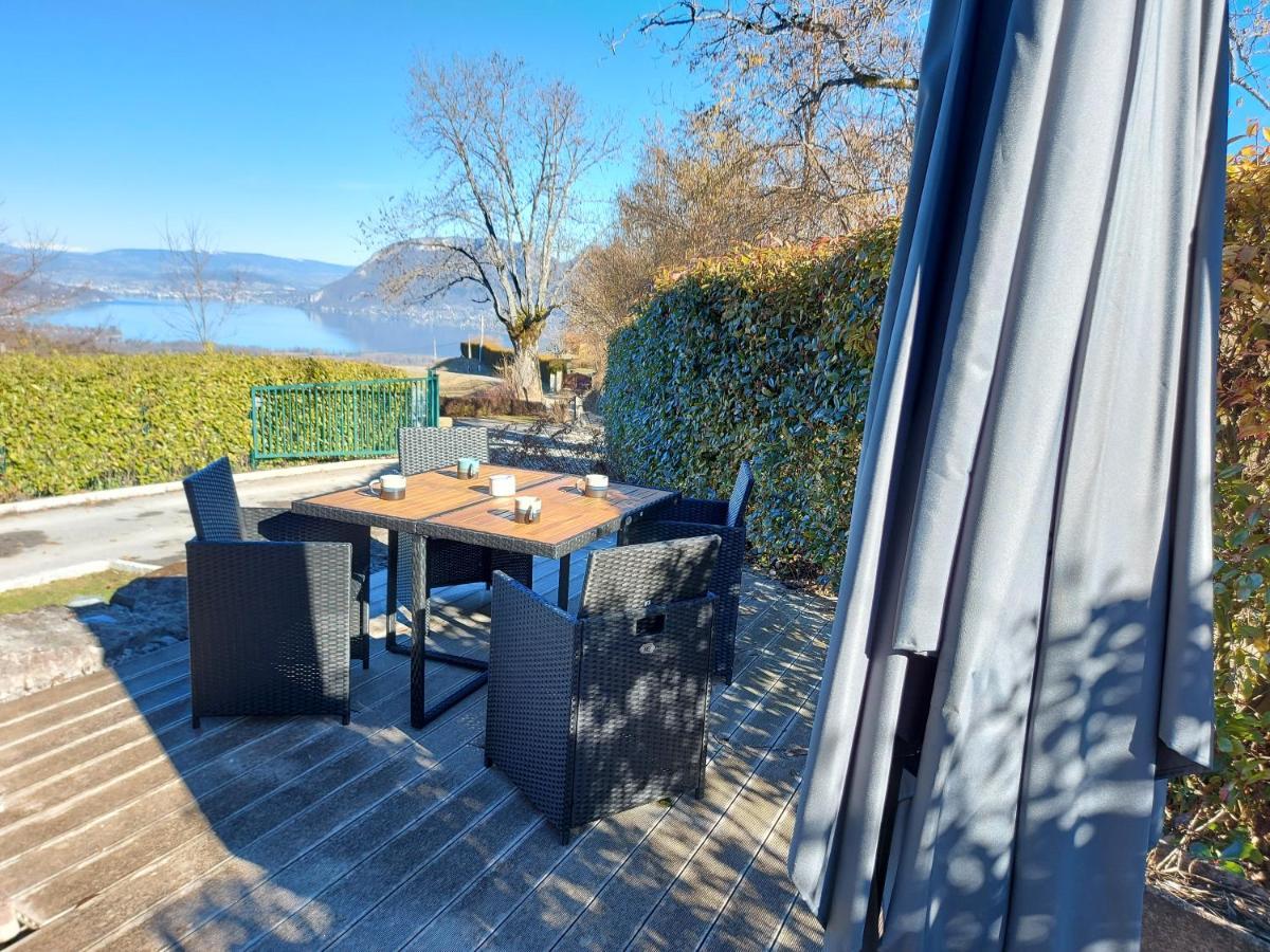 Entre Lac Et Montagne, Chaleureuse Maison 3 Pieces Avec Tres Belle Vue Lac D'Annecy. Terrasse, Jardin, Parking, Cheminee, Barbecue …. Saint-Jorioz Bagian luar foto